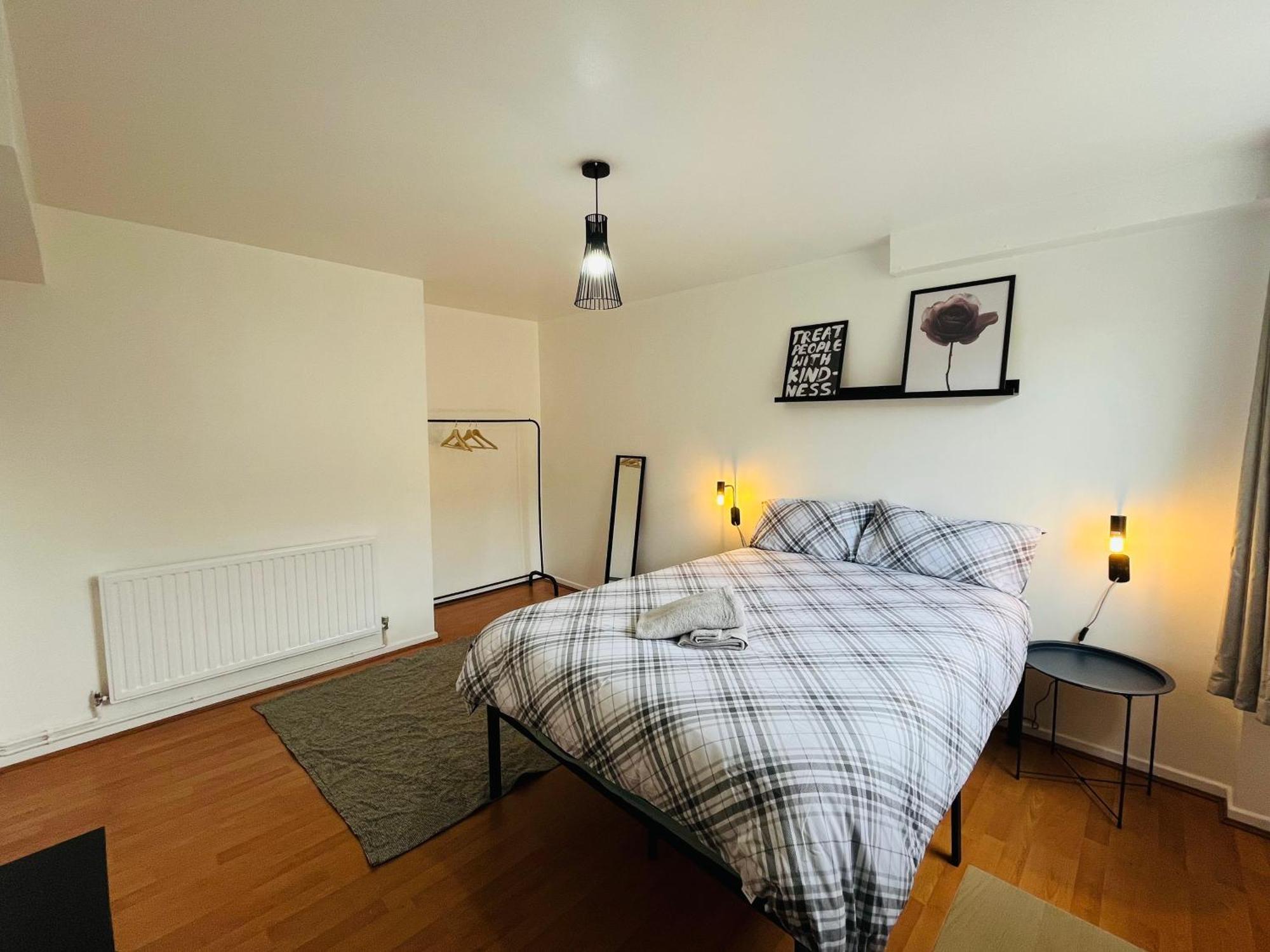 Séjour chez l'habitant 2 - Private Double In 4 Bed Flat *