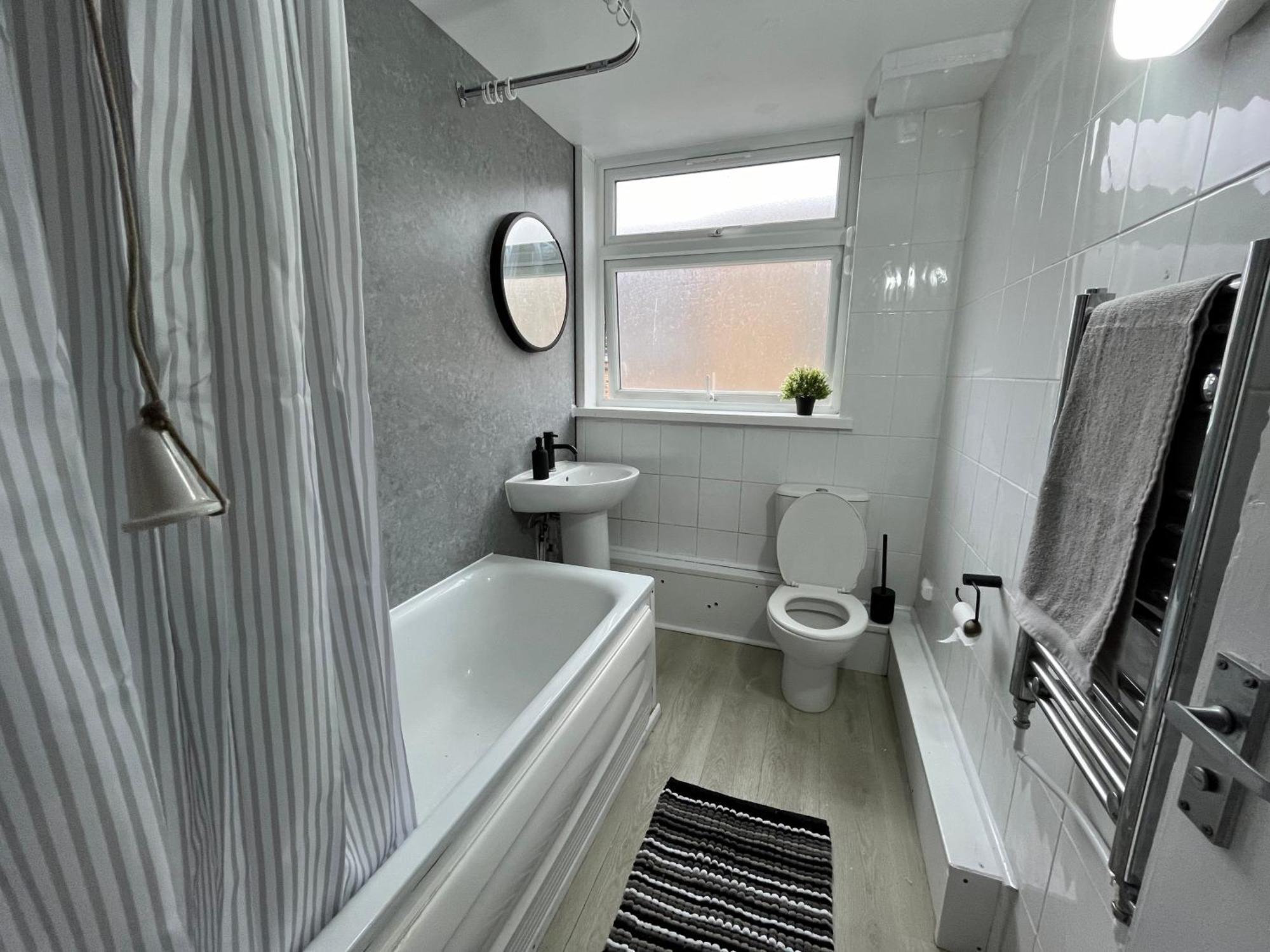 2 - Private Double In 4 Bed Flat Séjour chez l'habitant *