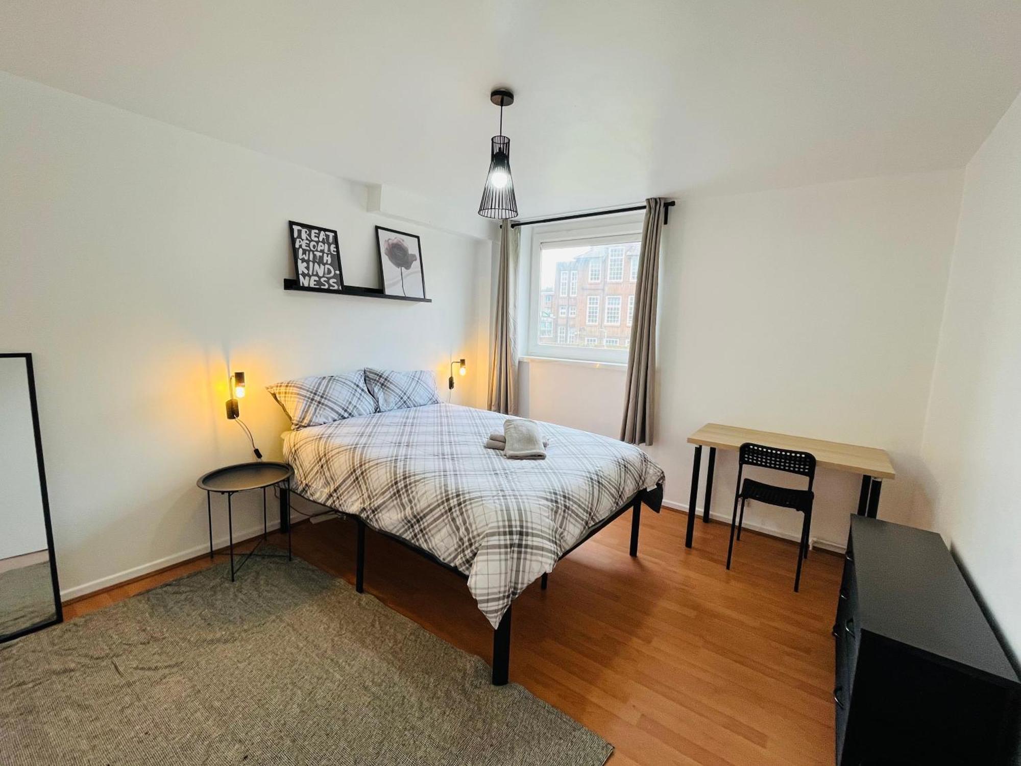 Séjour chez l'habitant 2 - Private Double In 4 Bed Flat